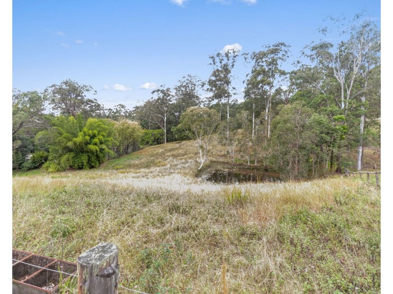 129 Creightons Road, Kulangoor QLD 4560