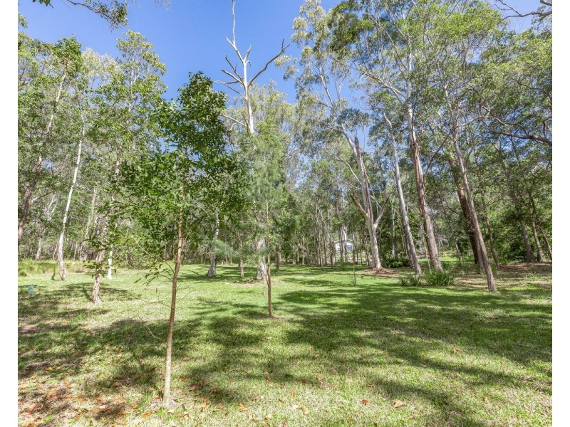 68 Bracken Fern Road, Kulangoor QLD 4560
