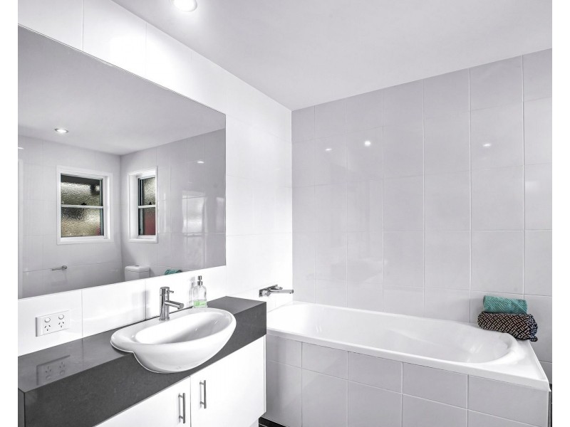 52 Saltwater Way, Mount Coolum QLD 4573