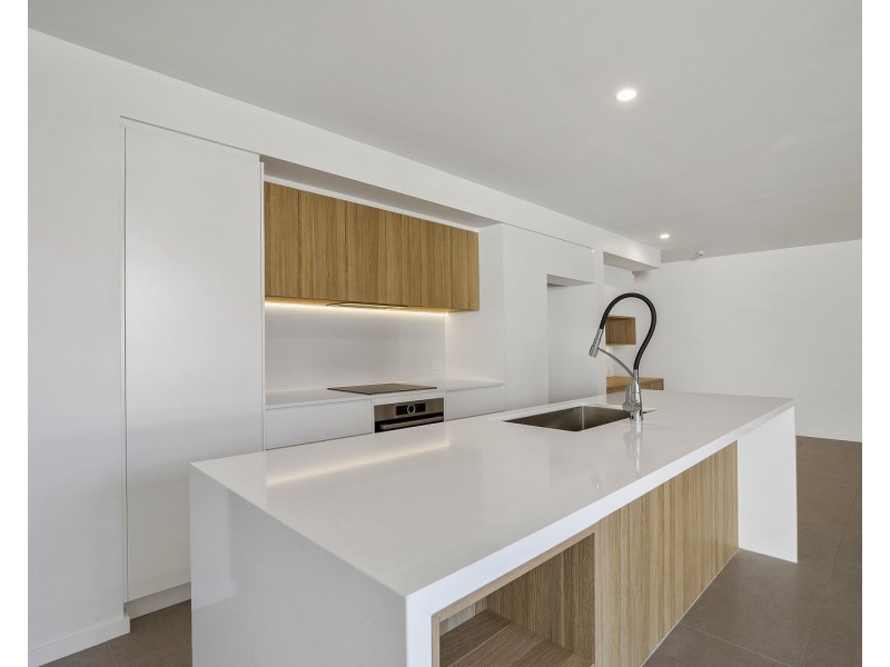 104/25 Baden Powell Street, Maroochydore QLD 4558