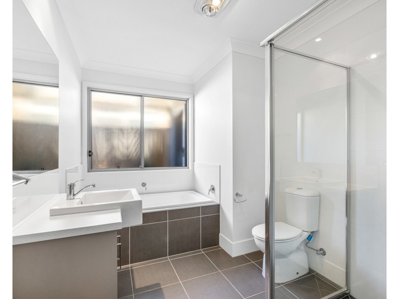 30 Brushbox Way, Peregian Springs QLD 4573