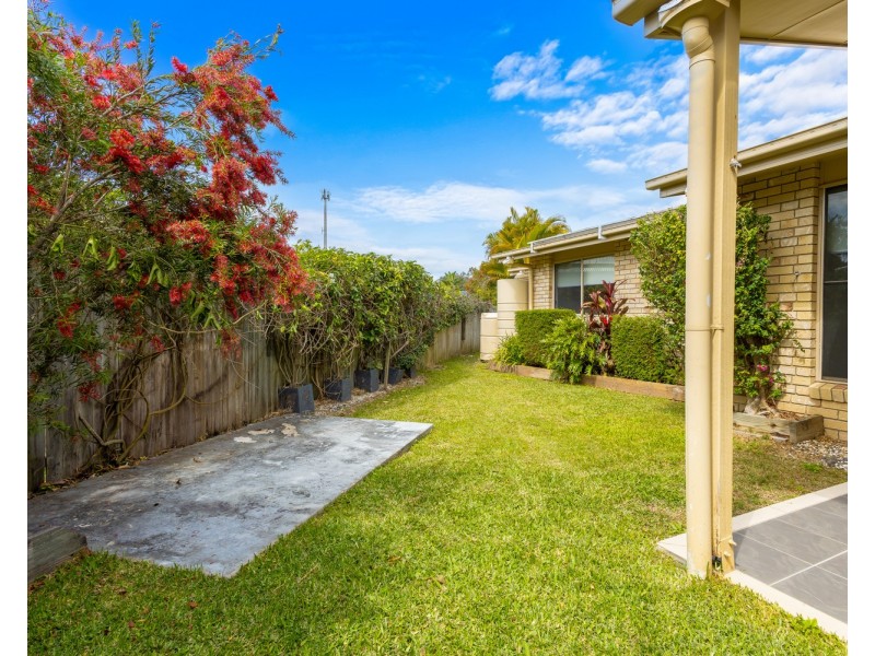 2/35 Maple Street, Yandina QLD 4561