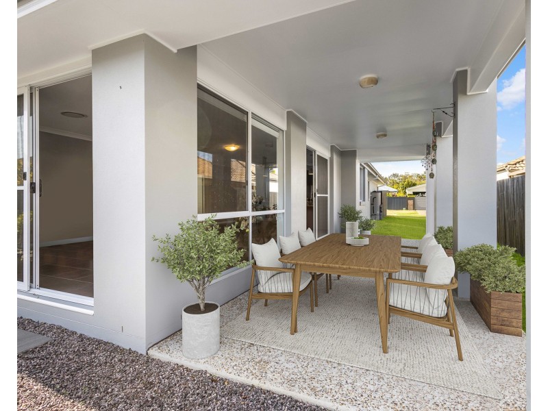 5 Chestwood Crescent, Sippy Downs QLD 4556