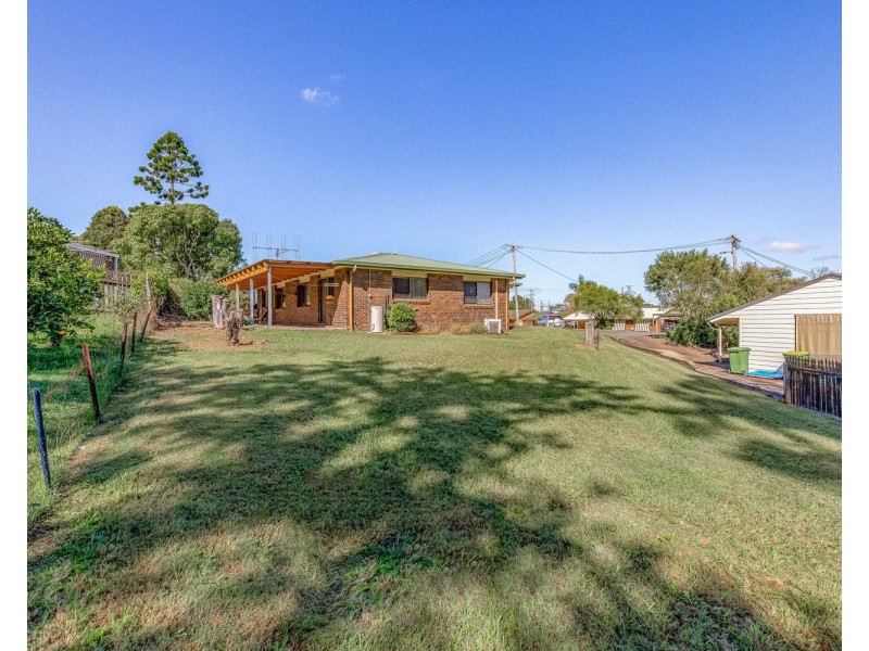 1 & 2/5 Quamby Court, Gympie QLD 4570