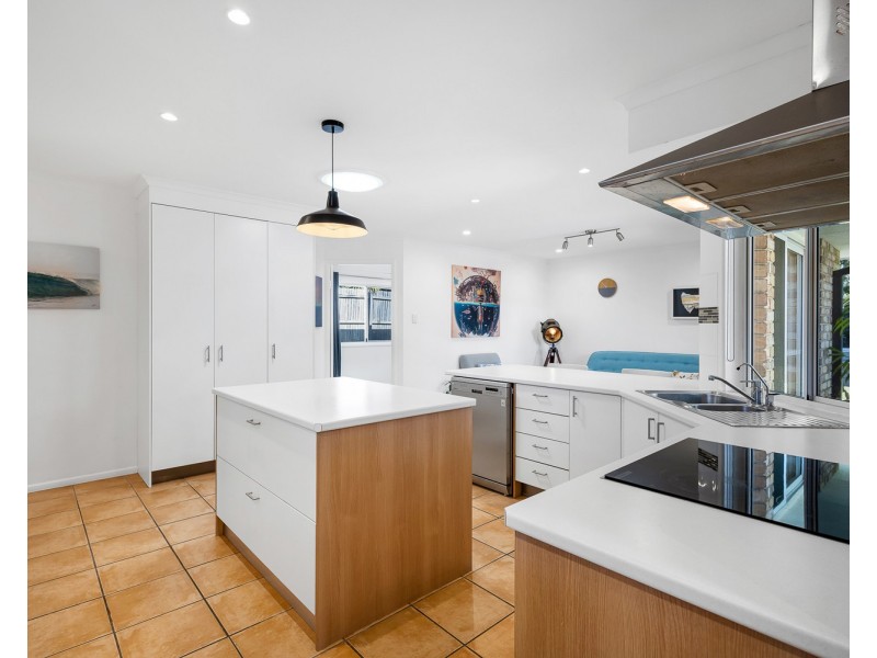 13 Warrack Street, Mount Coolum QLD 4573