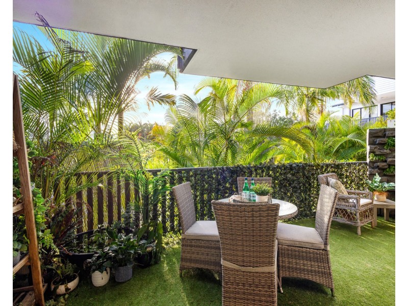 2/25 Seaside Boulevard, Marcoola QLD 4564