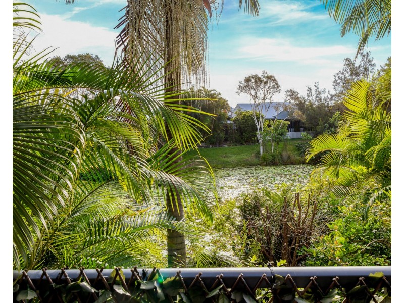 2/25 Seaside Boulevard, Marcoola QLD 4564
