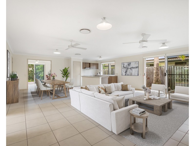 4 Liekefett Way, Little Mountain QLD 4551