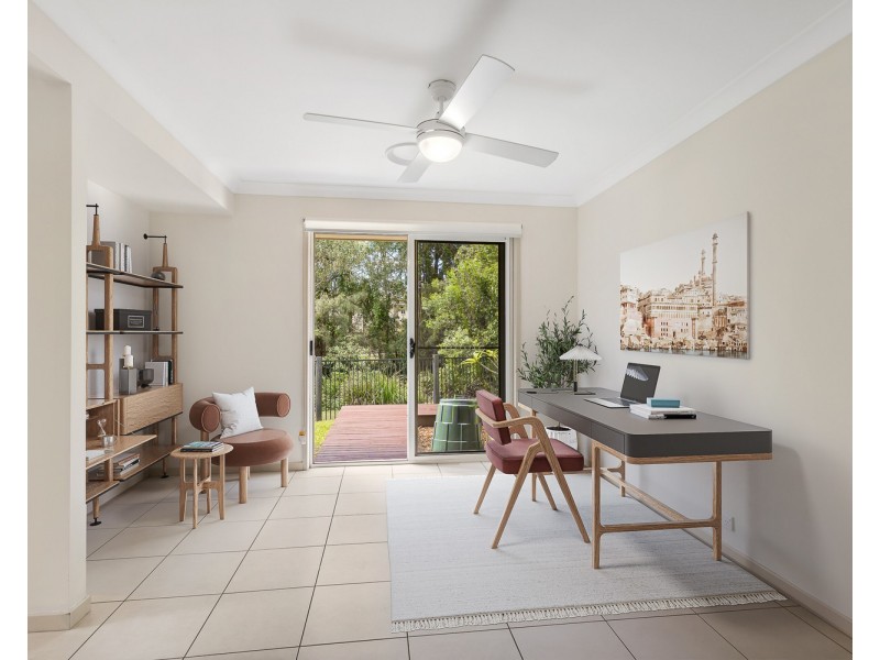 4 Liekefett Way, Little Mountain QLD 4551