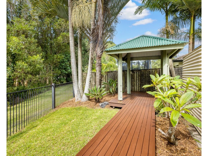 4 Liekefett Way, Little Mountain QLD 4551
