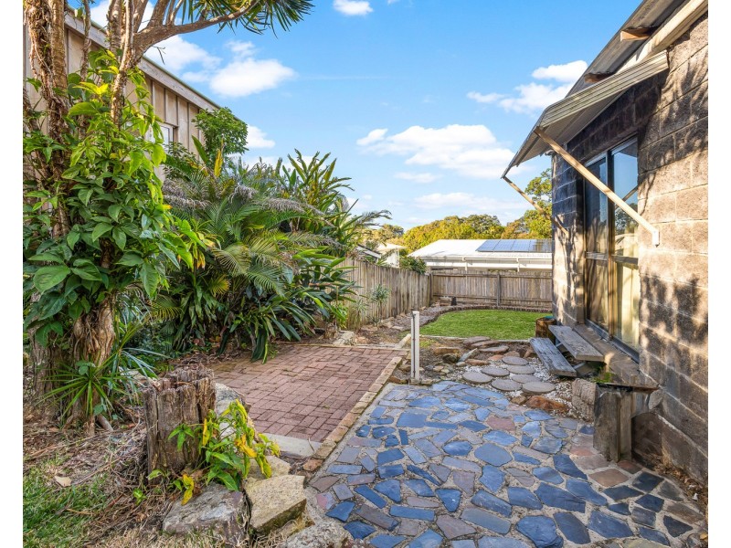 235 Centenary Heights Road, Coolum Beach QLD 4573
