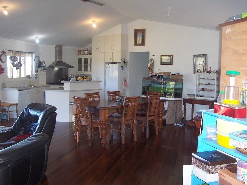 8 Wardrop Road, Yandina Creek QLD 4561