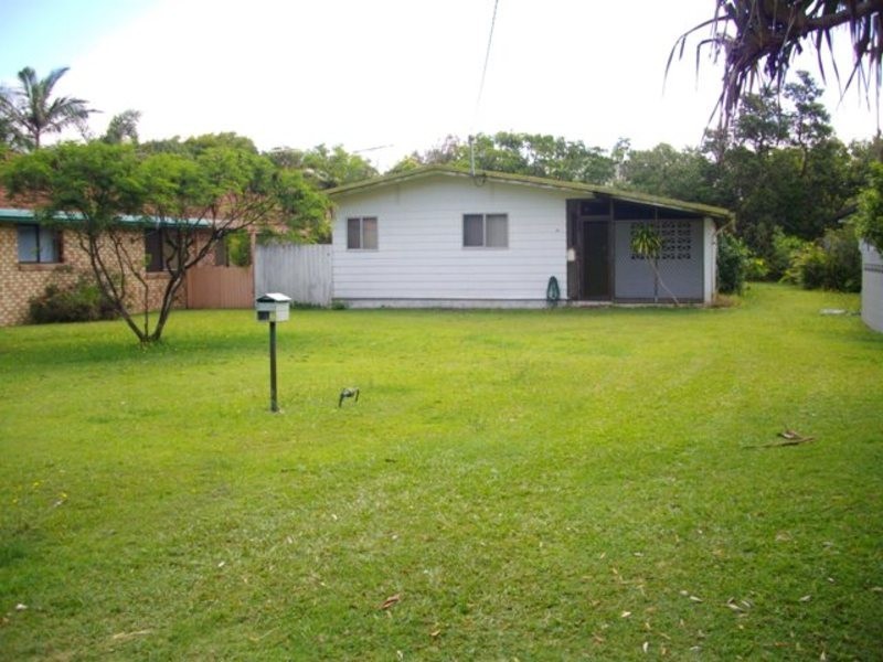 14 Yerranya Row, Yaroomba QLD 4573