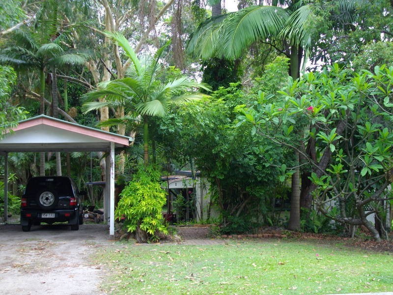 3-5 Jeenon Street, Mount Coolum QLD 4573