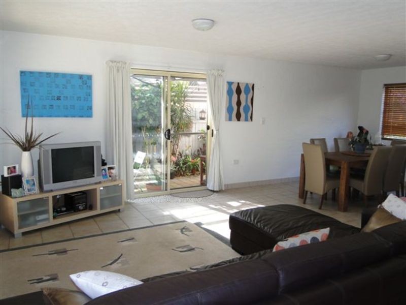 1/20 Hewitt Street, Coolum Beach QLD 4573