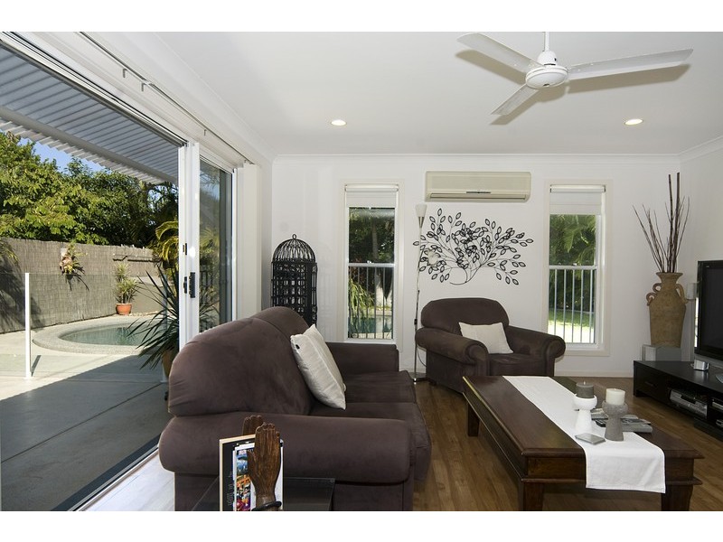 73 Jones Parade, Coolum Beach QLD 4573
