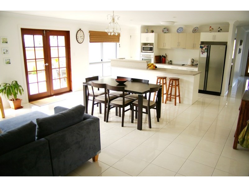 5 Tolkien Place, Coolum Beach QLD 4573
