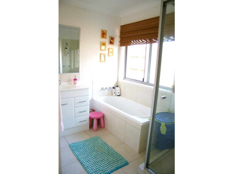 5 Tolkien Place, Coolum Beach QLD 4573