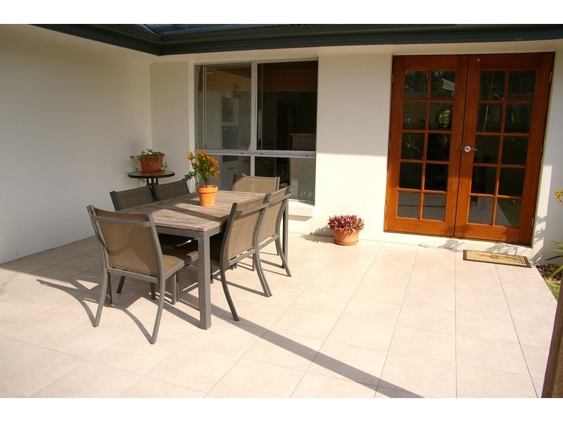 5 Tolkien Place, Coolum Beach QLD 4573