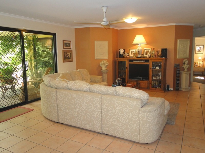 25 Edith Place, Coolum Beach QLD 4573