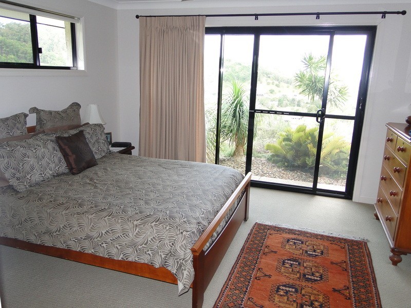 76 Tinarra Close, Maroochy River QLD 4561