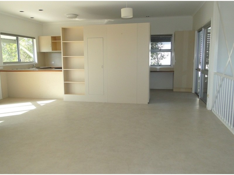 18 Wunnunga Crescent, Coolum Beach QLD 4573