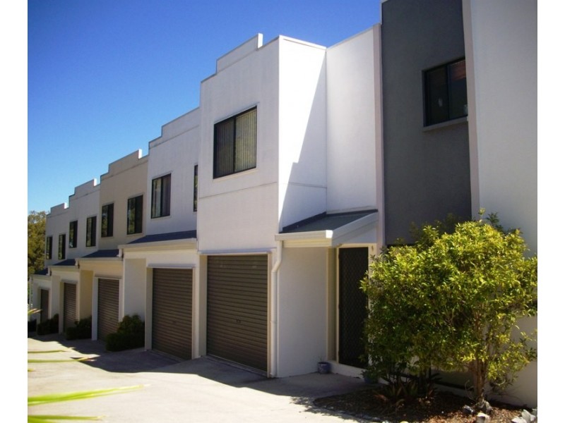 2/11 Eastern Court, Mount Coolum QLD 4573