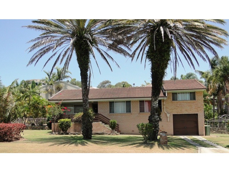 1 Long Beach Avenue, Coolum Beach QLD 4573