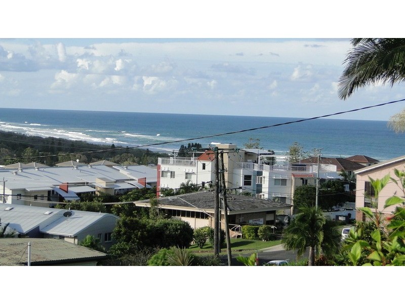 17 Greenoaks Drive, Coolum Beach QLD 4573