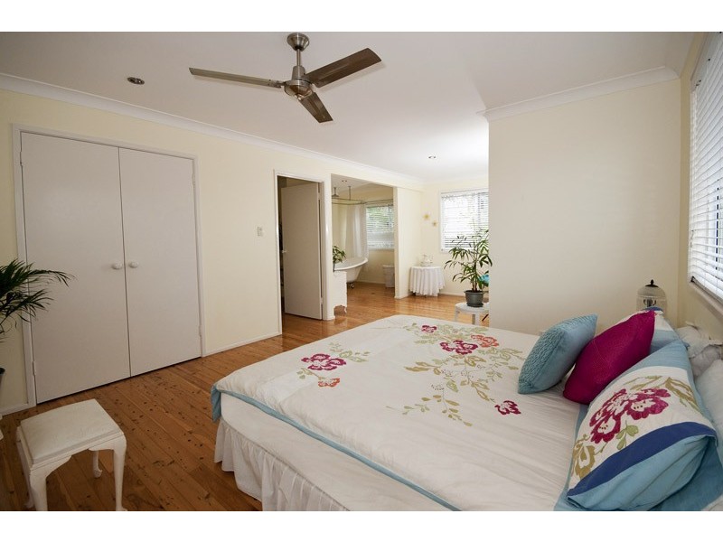 25 Marakari Crescent, Mount Coolum QLD 4573