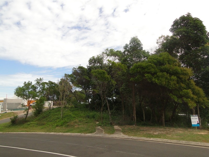 2 Opal Place, Coolum Beach QLD 4573