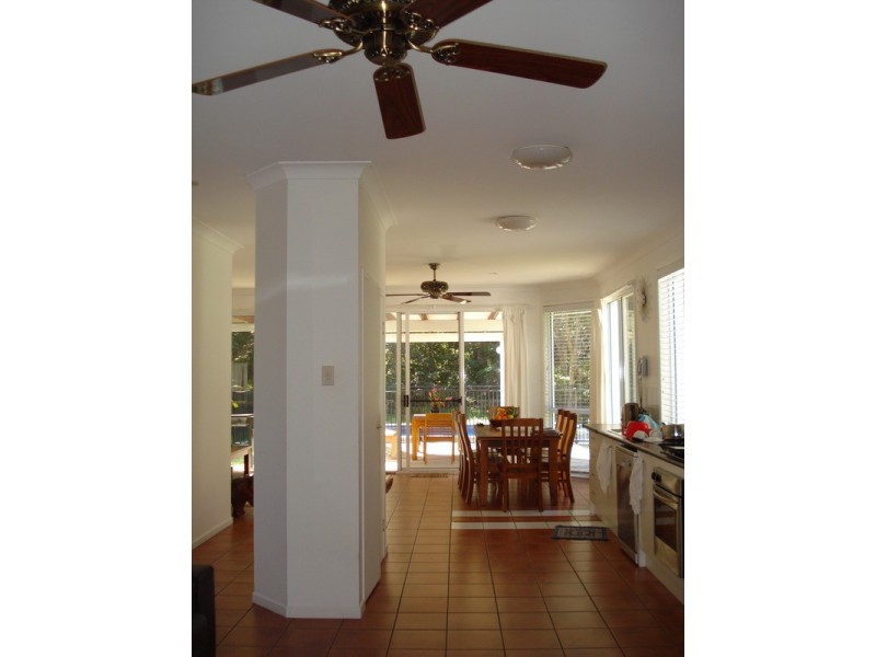 8 Warran Road, Yaroomba QLD 4573