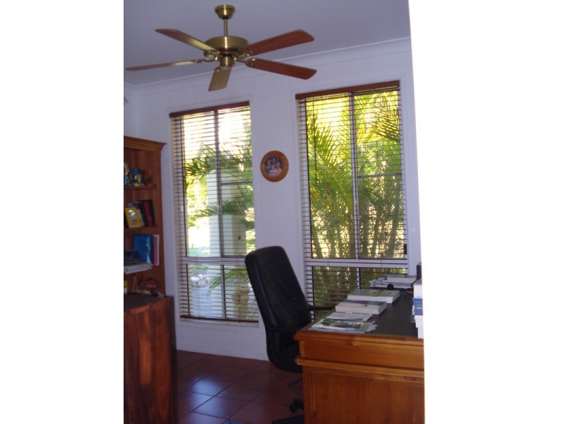 8 Warran Road, Yaroomba QLD 4573