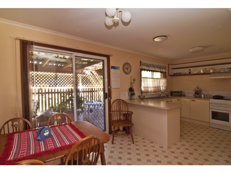 2/43 Centenary Heights Road, Coolum Beach QLD 4573