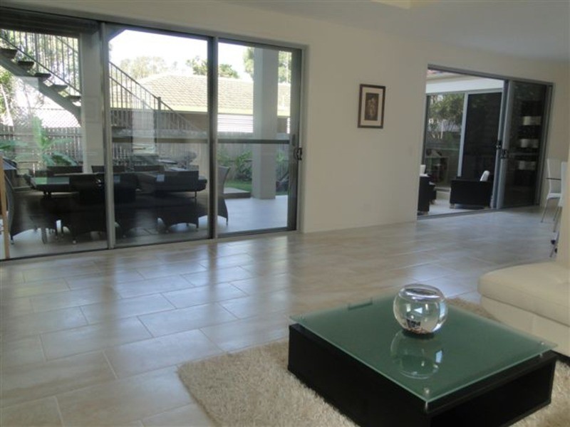18 Seaspray Avenue, Coolum Beach QLD 4573