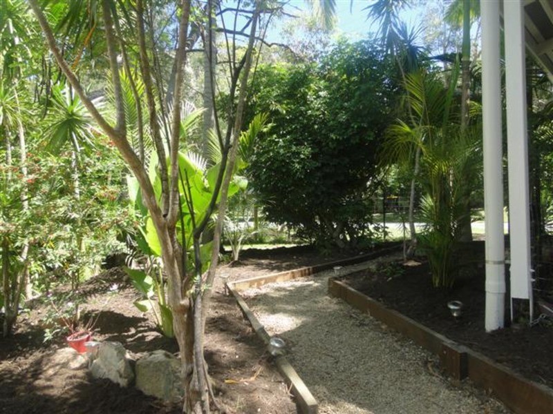 3 Jeenon Street, Mount Coolum QLD 4573