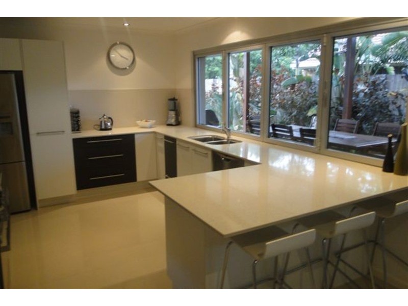 6 Naroma Court, Coolum Beach QLD 4573