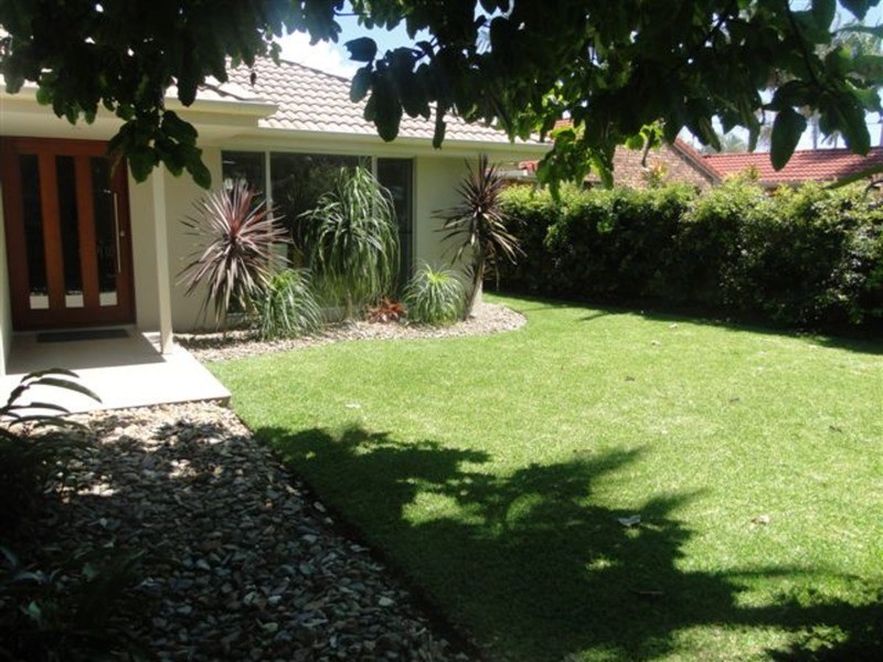 6 Naroma Court, Coolum Beach QLD 4573