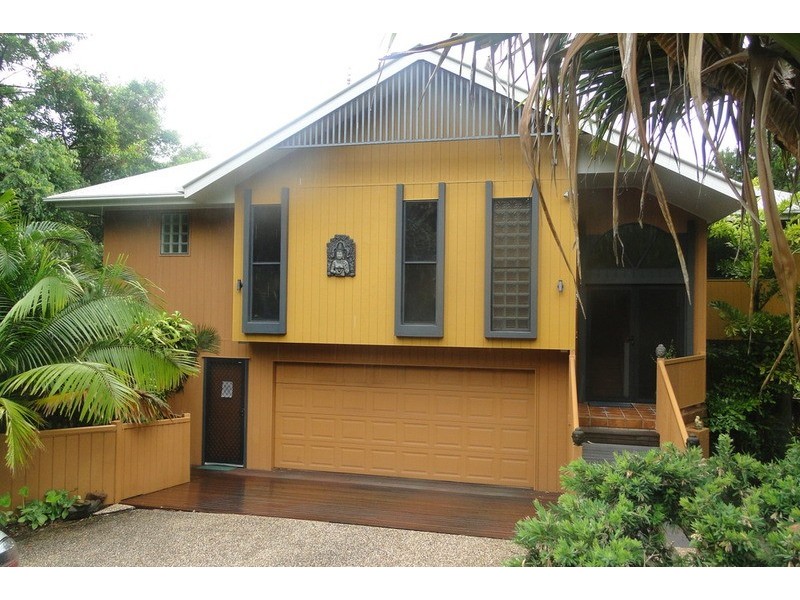 9 Sandy Cove Crescent, Coolum Beach QLD 4573