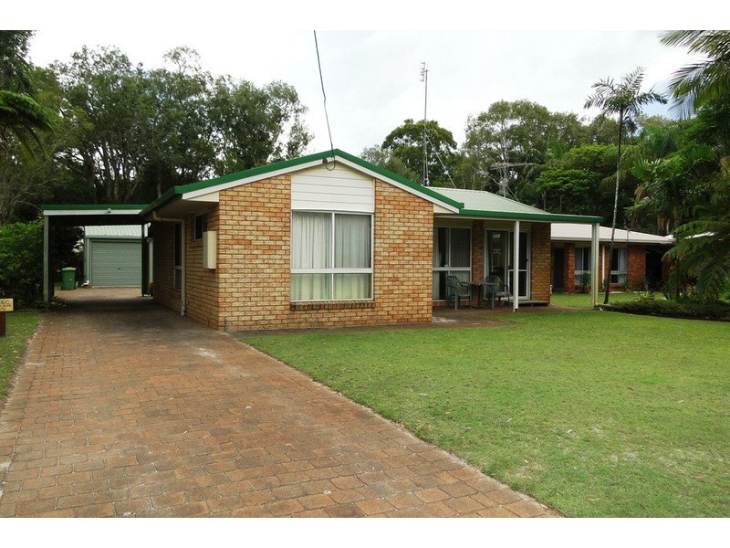 33 Seaspray Avenue, Coolum Beach QLD 4573