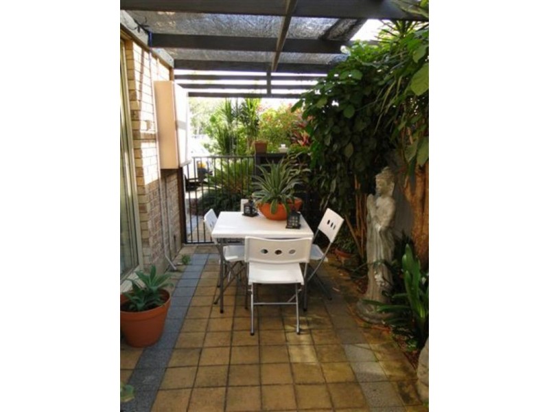 1/20 Hewitt Street, Coolum Beach QLD 4573