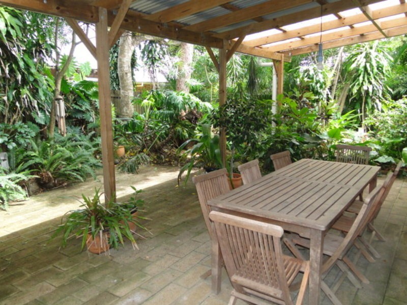 37 Springfield Avenue, Coolum Beach QLD 4573