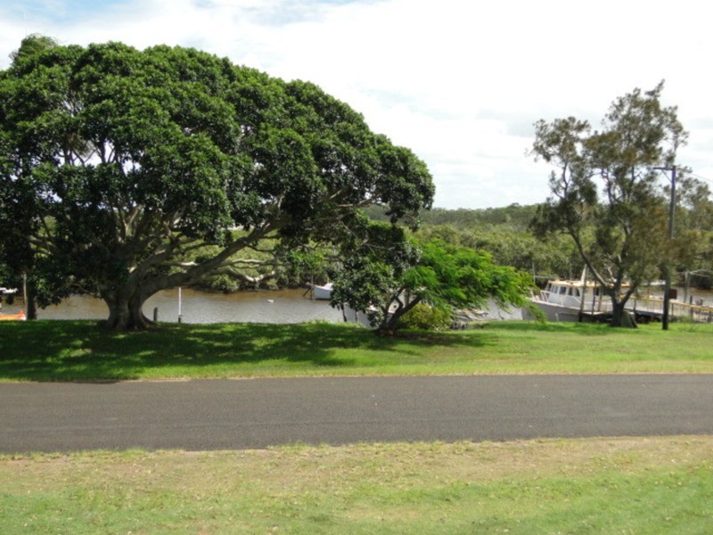59 Eckert Road, Boonooroo QLD 4650