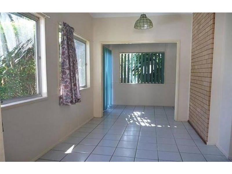 8 Spindrift Avenue, Coolum Beach QLD 4573