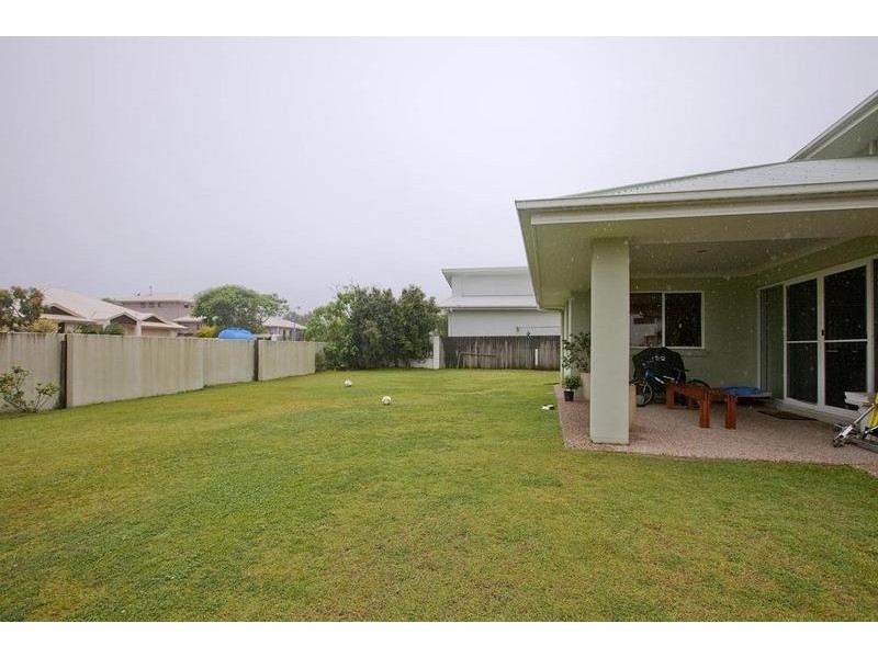 13 Greenside Court, Peregian Springs QLD 4573