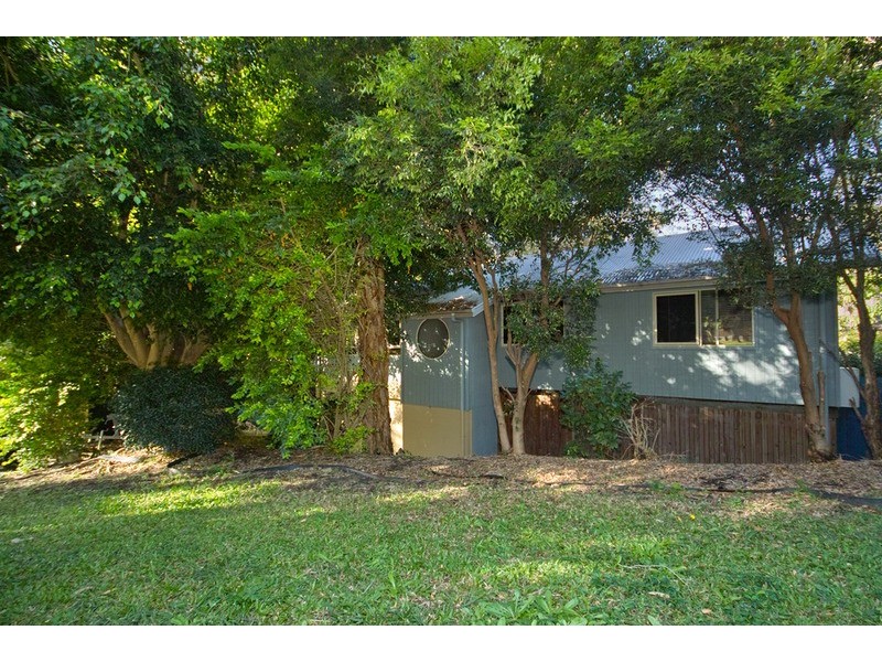 13 Jeenon Street, Mount Coolum QLD 4573