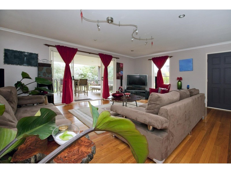 35 Lakedrive Crescent, Marcoola QLD 4564