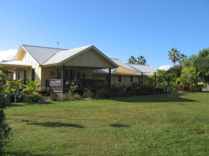 35 Lakedrive Crescent, Marcoola QLD 4564