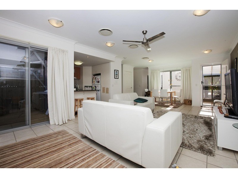 22/6 Suncoast Beach Drive, Mount Coolum QLD 4573