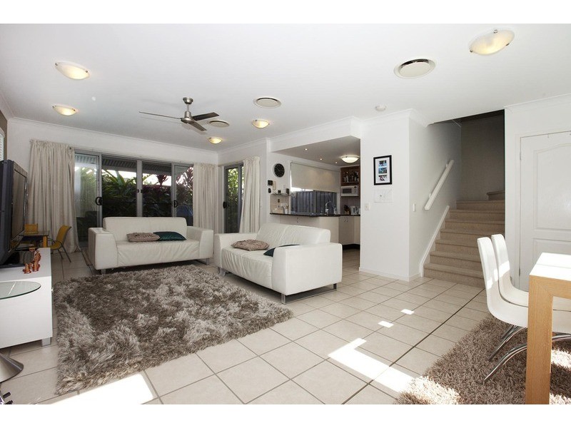 22/6 Suncoast Beach Drive, Mount Coolum QLD 4573